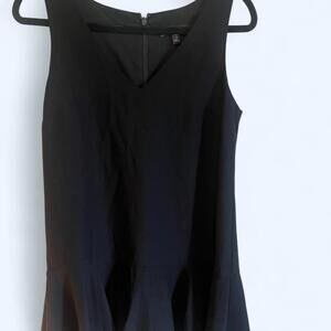 Banana Republic Black Pleated Hem Dress – Size 4